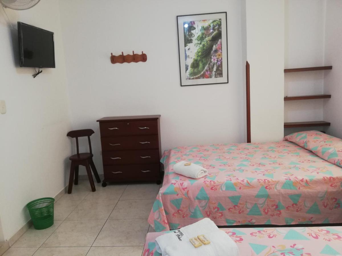 סן גיל Hotel Real Polux מראה חיצוני תמונה