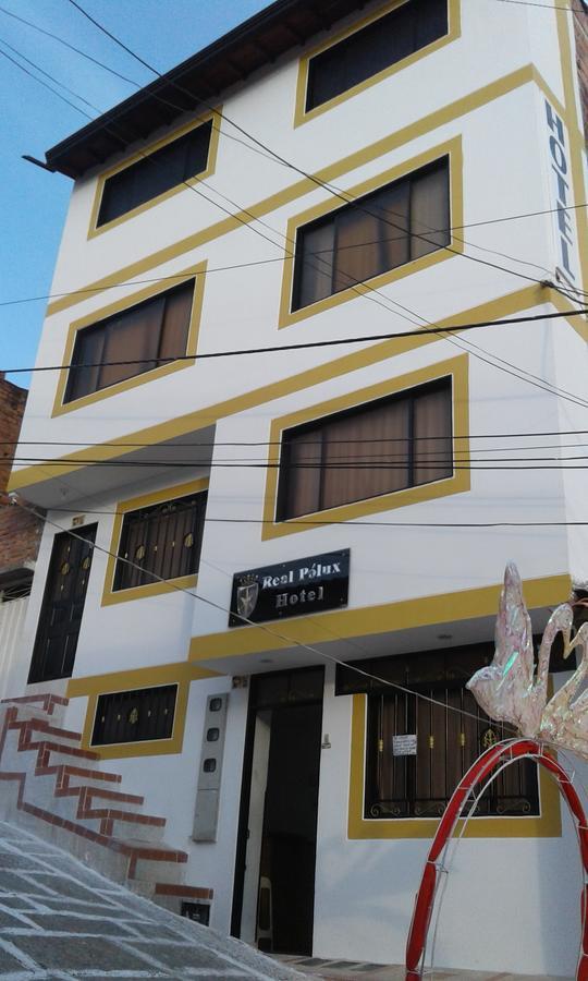סן גיל Hotel Real Polux מראה חיצוני תמונה